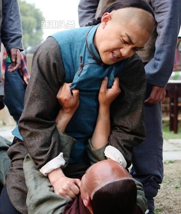 那年花开月正圆小王王世均是谁演的 小王结局是什么