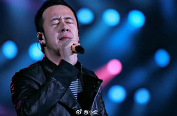 杨坤的私生饭是什么意思 杨坤被私生饭骚扰发飙