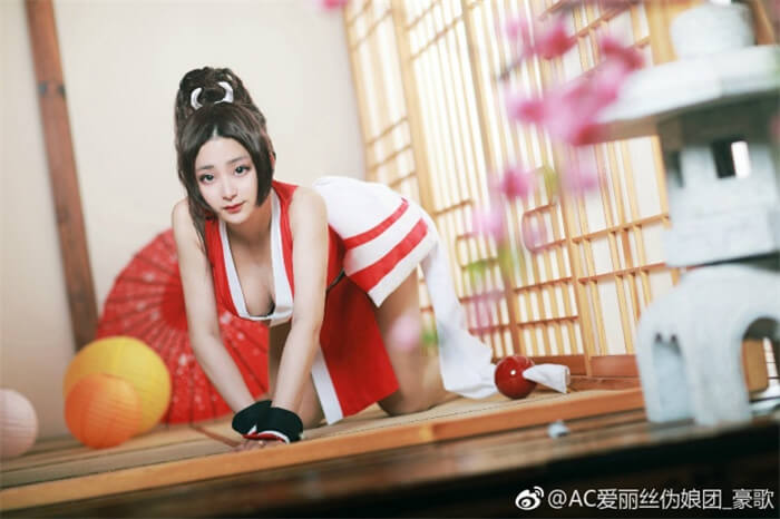 伪娘COS王者荣耀不知火舞美图欣赏 这真的是蓝孩子吗 伪娘COS王者荣耀不知火舞美图欣赏 这真的是蓝孩子吗