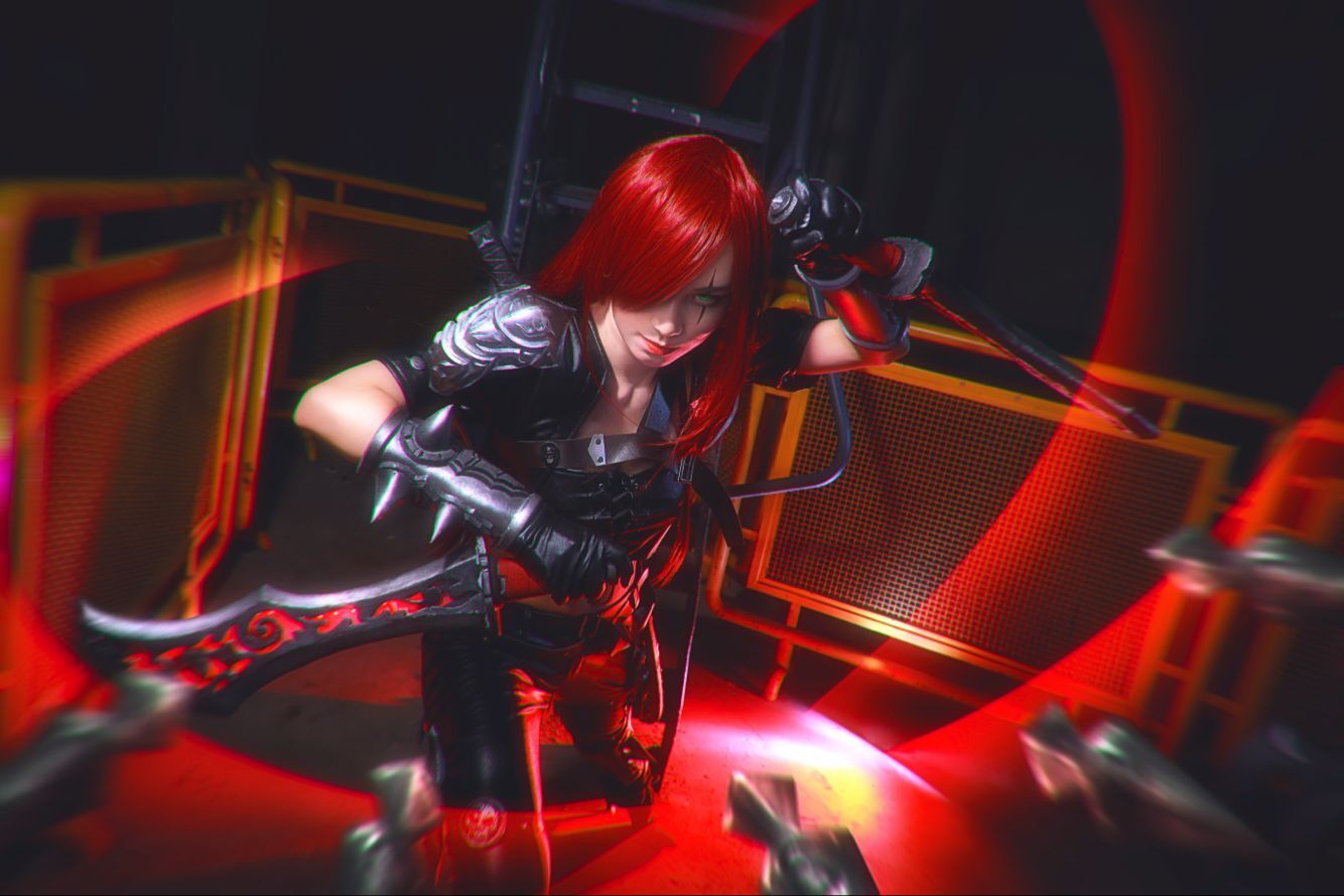 萌妹卡特琳娜COS,匕首是一个女孩最好的朋友