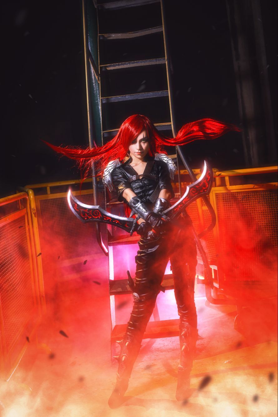 萌妹卡特琳娜COS,匕首是一个女孩最好的朋友